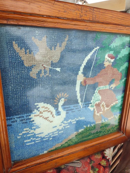 Картины вышетые нитью