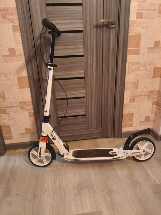 Продам складной самокат