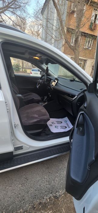 Продаётся авто трекер 2 premier+