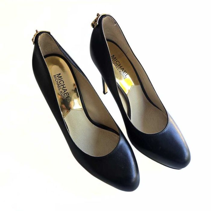 Дамски обувки Michael Kors Hamilton Black Leather Pump