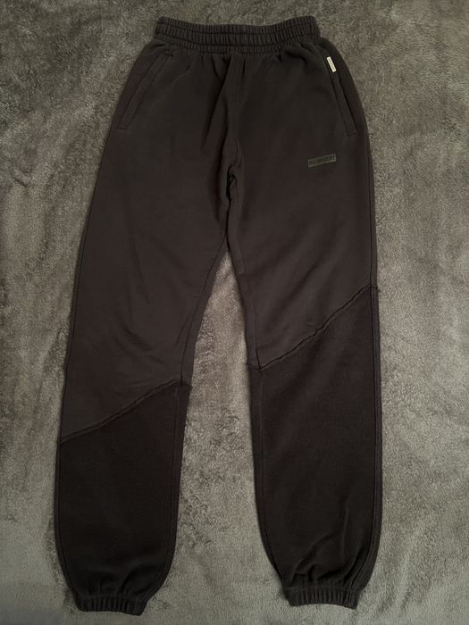 Represent Inverse Sweatpant Off Black Size L (fits M)