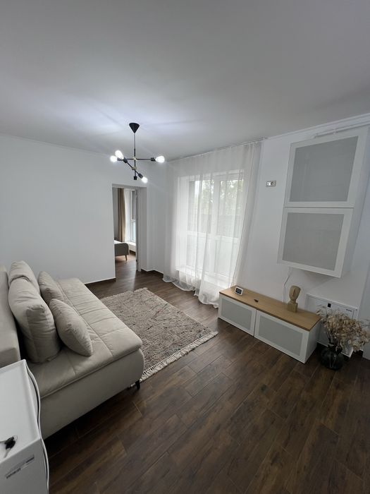 Apartament tip studio cu parcare privata