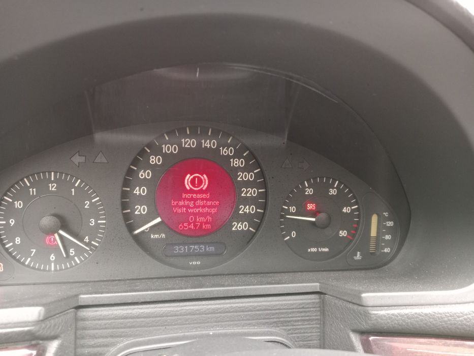 Mercedes E220cdi manual