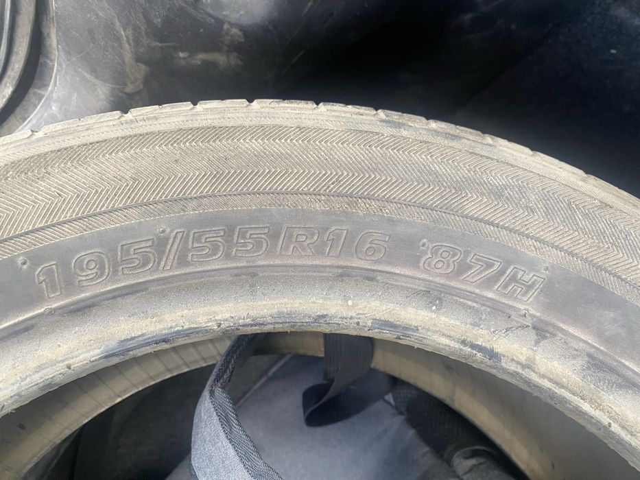 Kumho 195/55 R16.