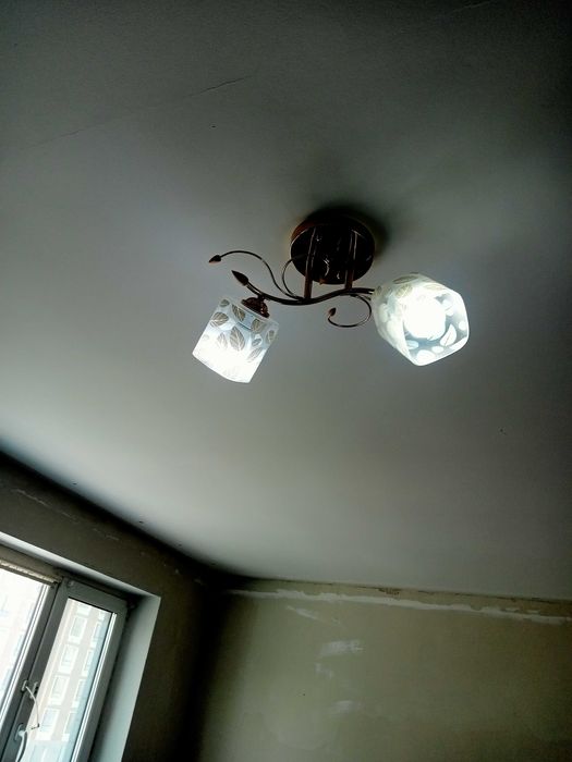 Продам люстры за 10 тысяч тенге