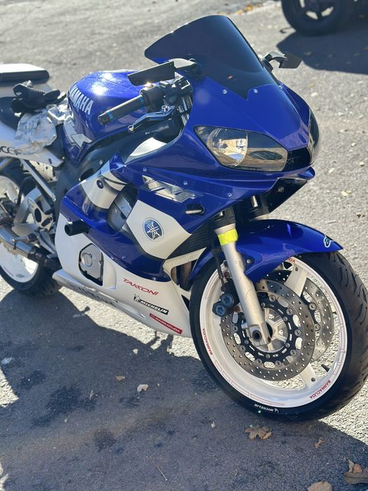 Vand yamaha r6 2000