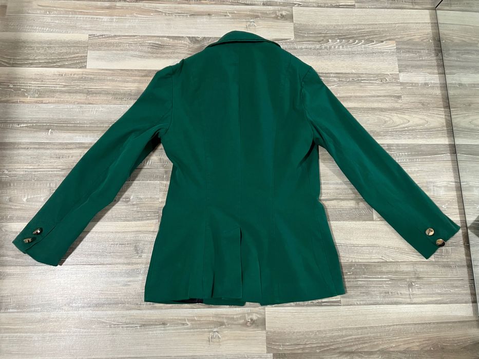 Сака/блейзъри на Alessa u други