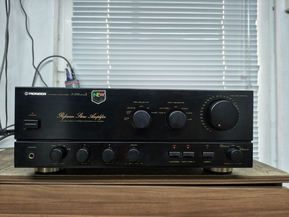 Усилвател PIONEER A-656 Mark II