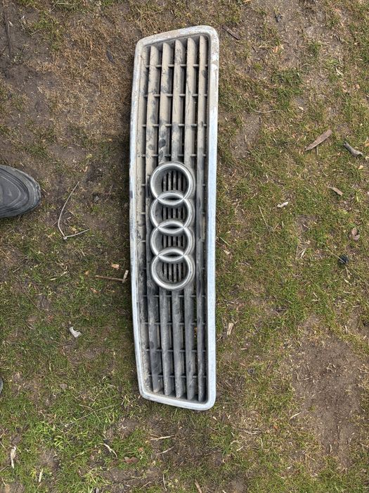 Предна решетка за преден капак за Ауди