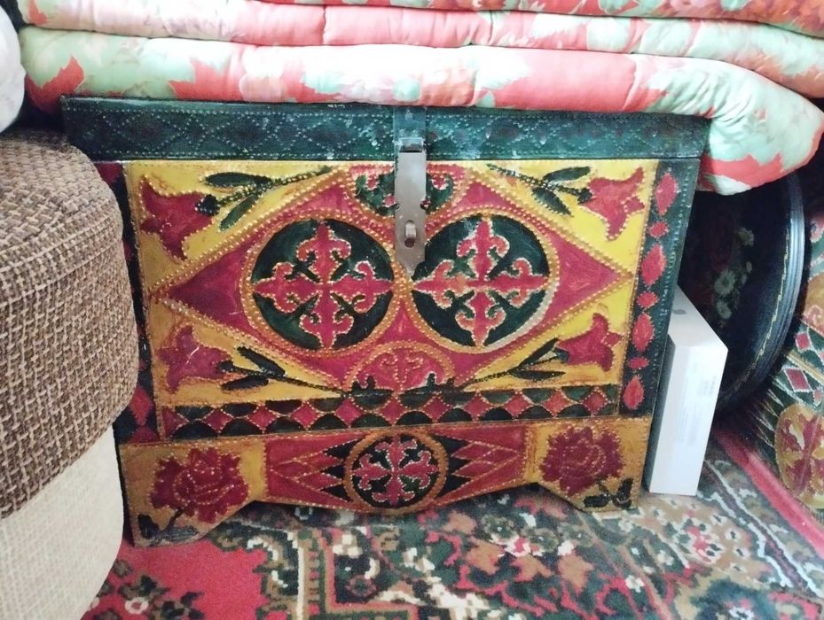 Sandiq va quti сундук