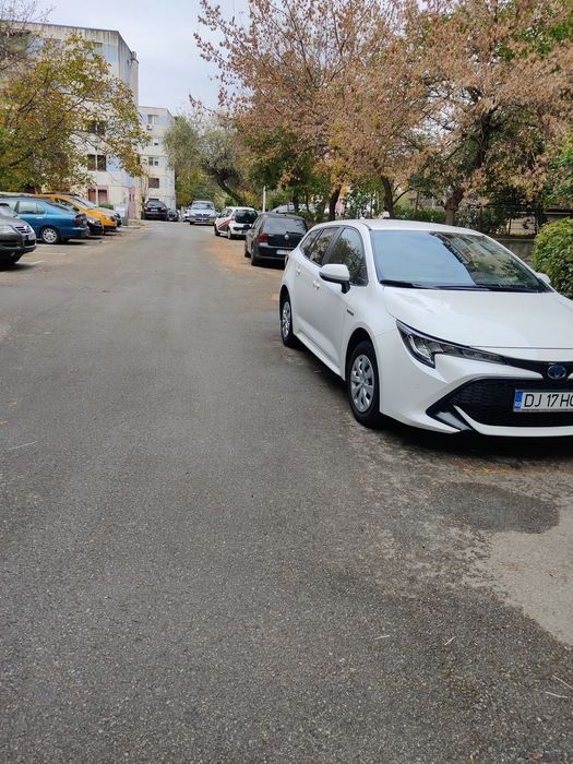 Toyota Corolla Toyota Corolla 2019 Hibrid + GPL – avariată spate – funcțională
