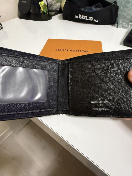 Louis Vuitton портфейл