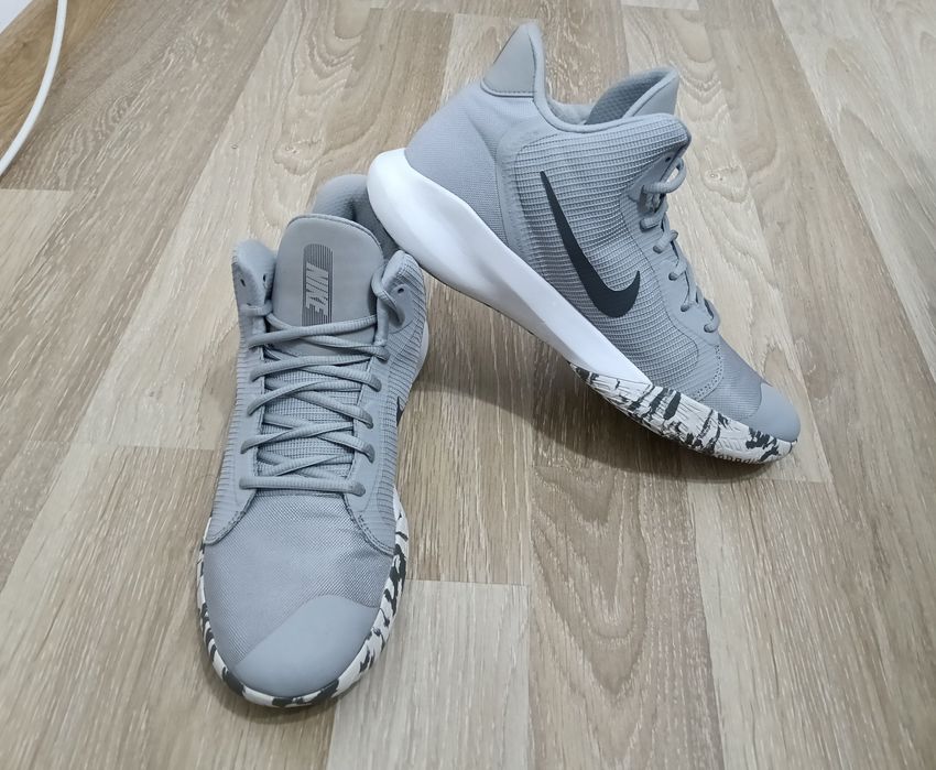 Adidași Nike Precision mărimea 45-44