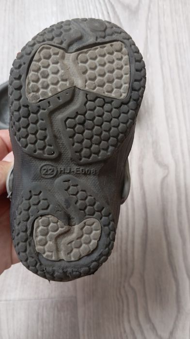 Продам детские шлёпки