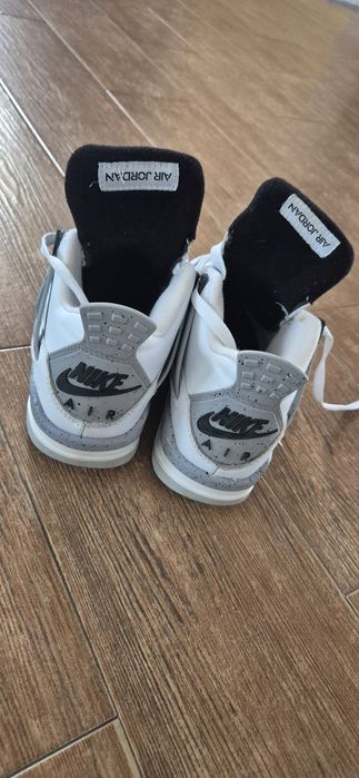 Nike Air Jordan 4 White Cement
