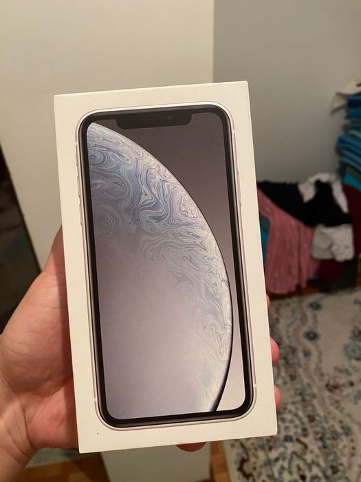 Продам айфон хр в отличном сос.