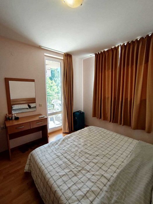 Продава се Тристаен апартамент в к.к. Слънчев бряг - 65 кв.м за 1154 €/кв.м - Снимка #3