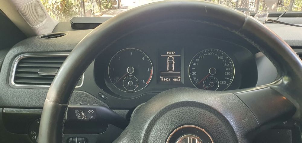 Volkswagen Jetta 2011  1.6 TDI  198.000 km reali, Stare tehnica foarte buna