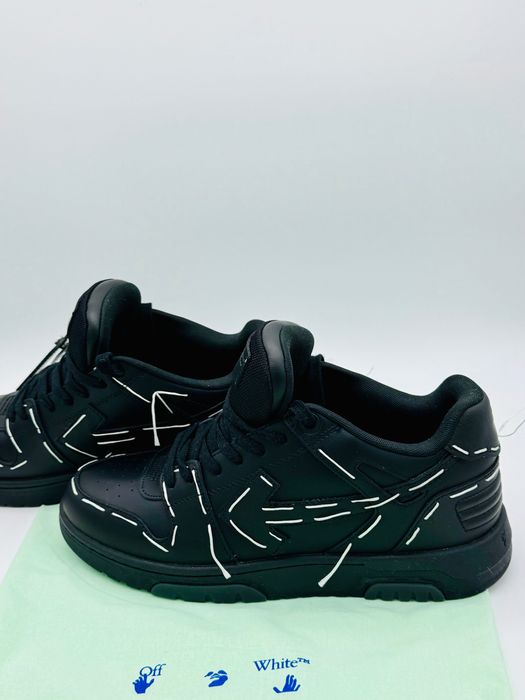 Продавам мъжки маратонки Off White