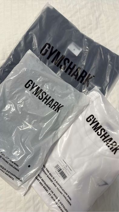 Gymshark рашгард