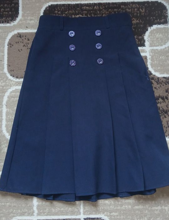 Отдам  одежду ( пакет)