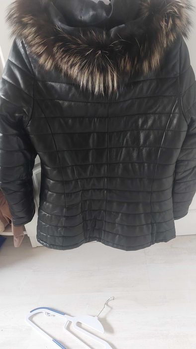 Яке от естествена кожа, черно, ватирано