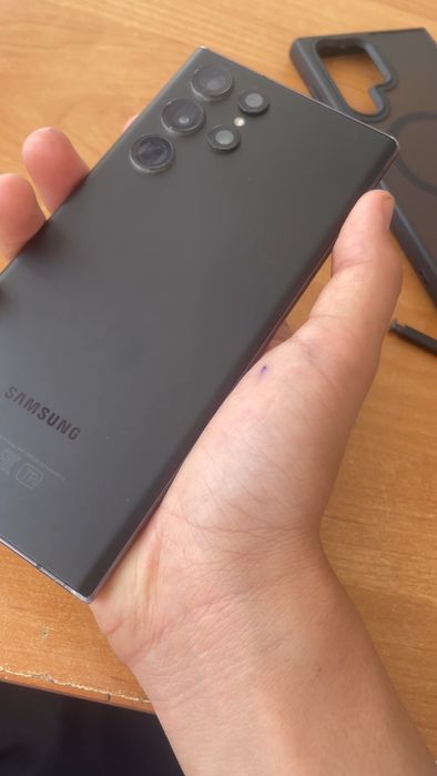 Обменяю Samsung s22 ultra