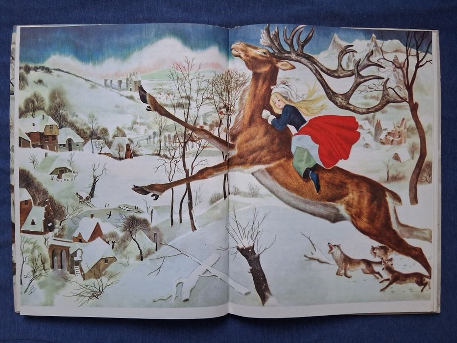 Лот Антикварни Детски Книги с Приказки