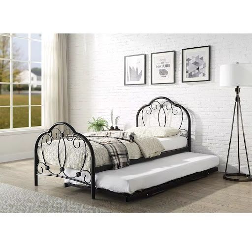 Кровати. Ручная работа.