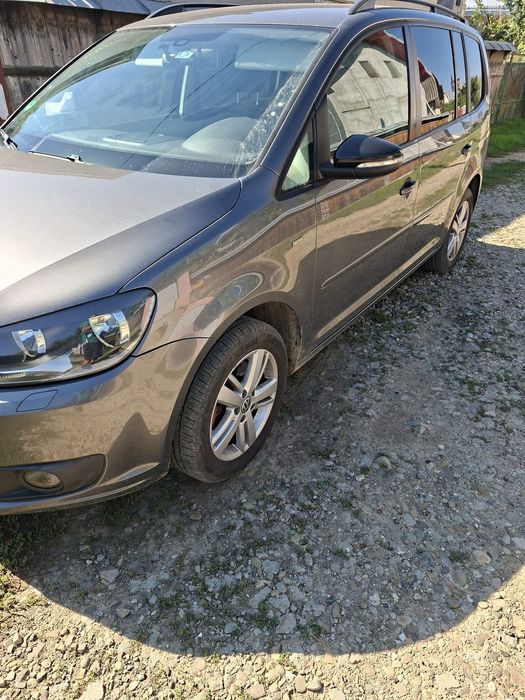 VOLKSWAGEN Touran 2012 — imagine 5