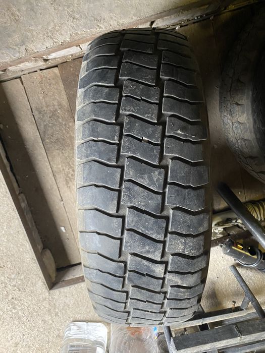 Колесо в сборе на Уаз R15