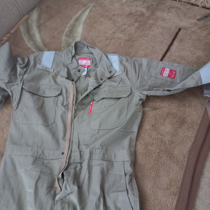 Комбинезон  L для работ