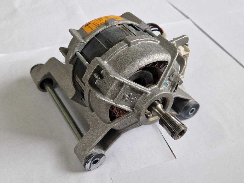Мотор пералня Ariston AMD129EU 17500 RPM ACC 20585.108
