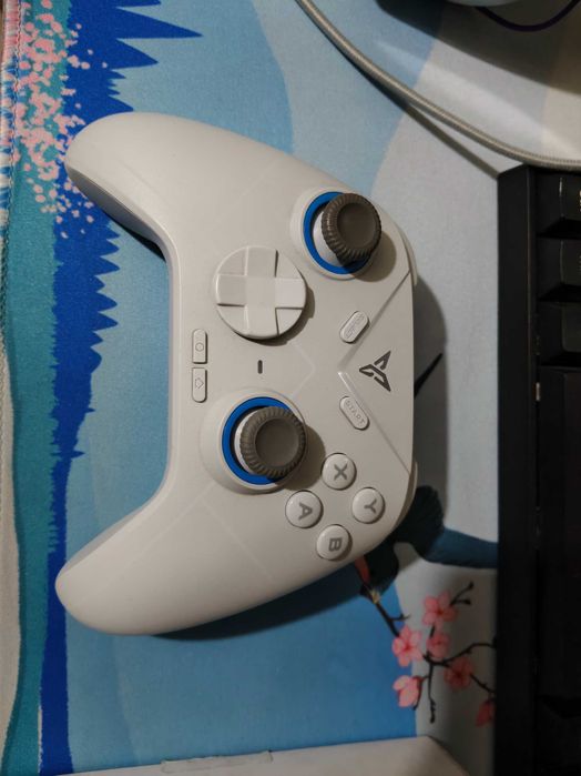 Продам Геймпад Flydigi Direwolf 2