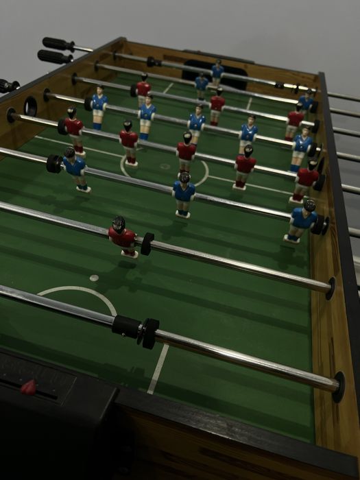 стол для настольного футбола
