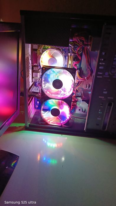 Компьютер для работы дома или офиса