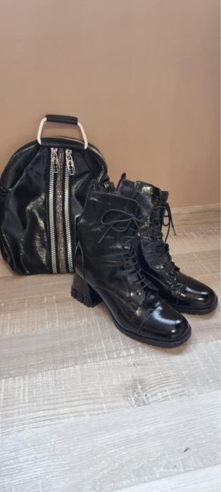 Обувки,раница и чанта