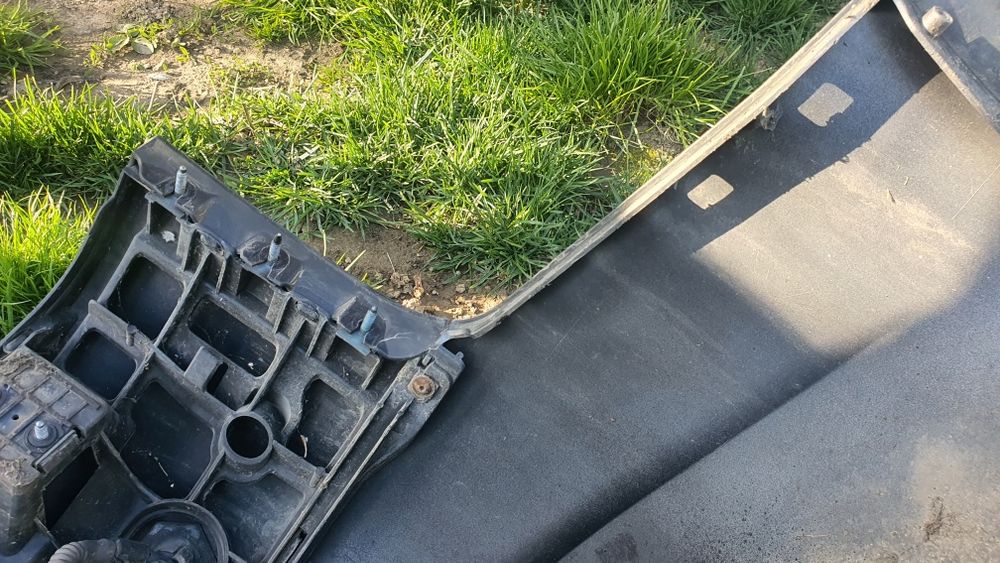 S line броня за Ауди А4 В6 комби в добро състояние.