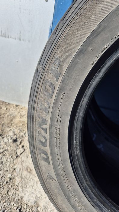 2 Шины Dunlop 185 65 радиус 15