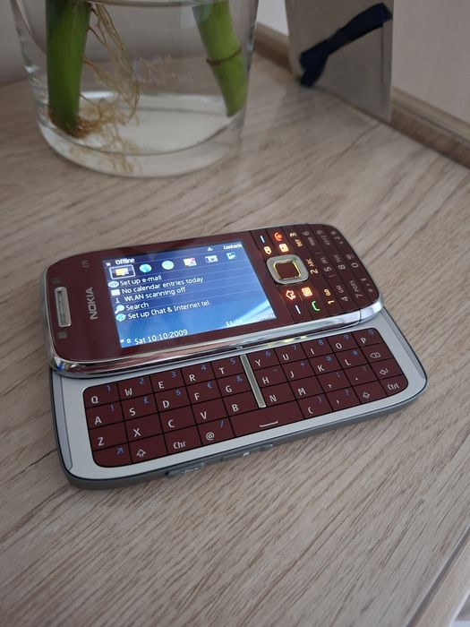 Nokia E75 Редкая модель