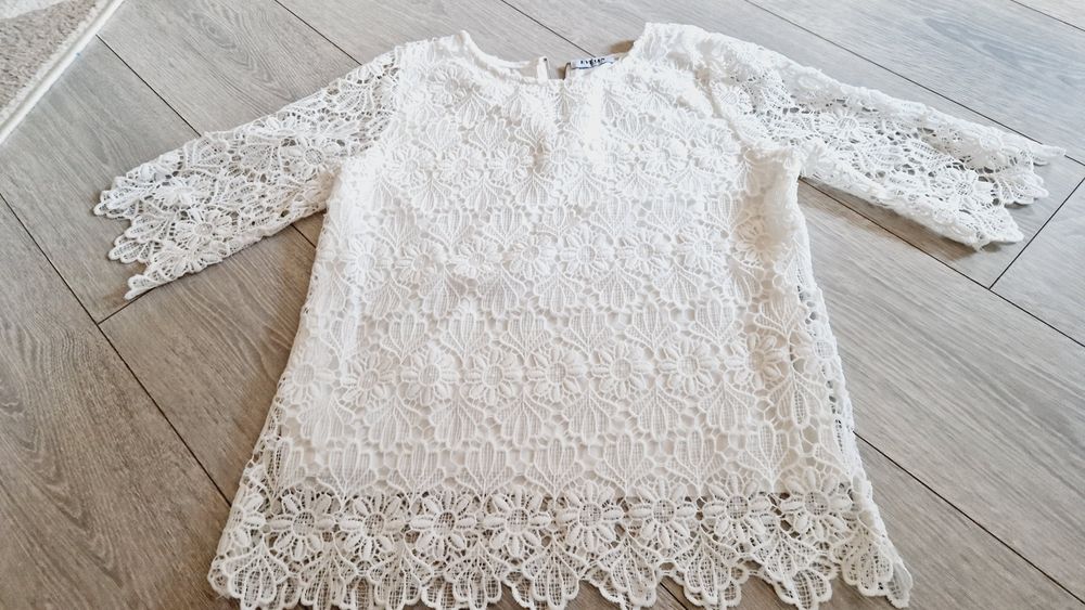 Дамска блуза,бяла