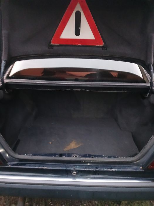 Продам авто Мерседес бенз 124