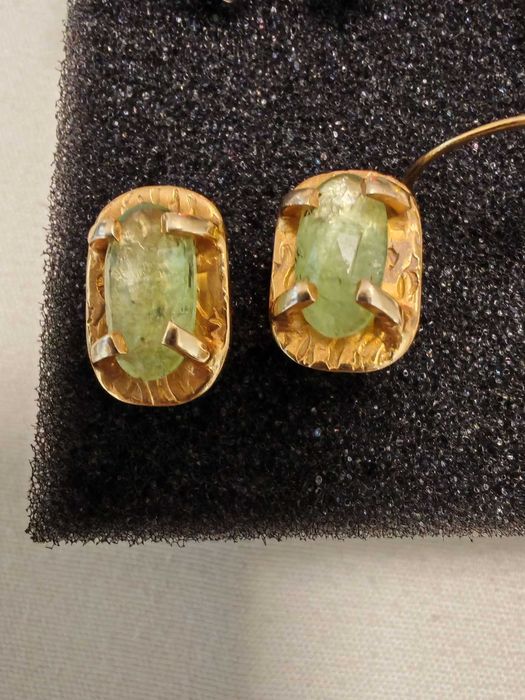 Сребърни бижута със златно покритие