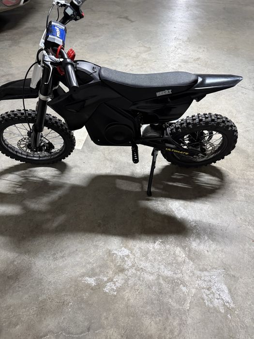 Motocicleta electrica pentru copii