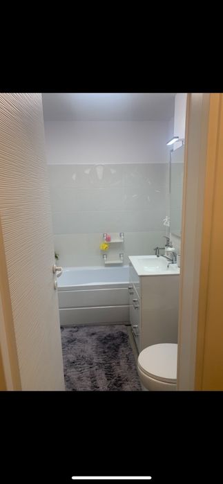 Vand apartament 3 camere/Prinaverii nr 11