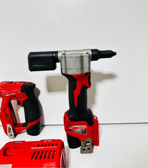 Kit Milwaukee autofiletanta M18 FDDX an 2021/masina pop-nituri M18 BPRT an 2022