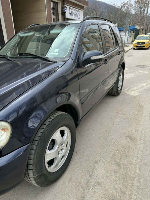 Mercedes ml 270 2.7 163
