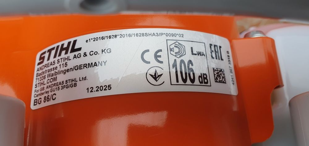 Suflanta stihl BG 86 .