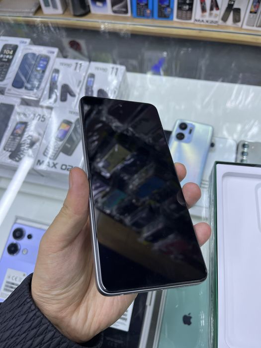 HOT 50 12/256 holati ideal kamchiligi yo’q