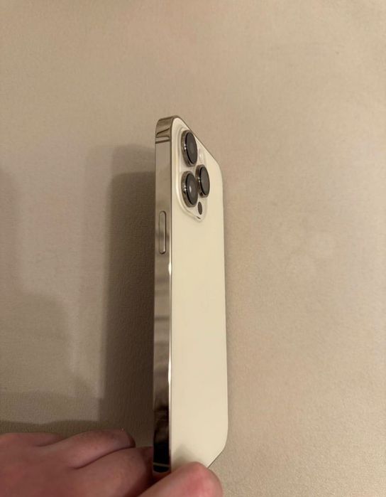 iPhone 14 pro Max Gold 1TB